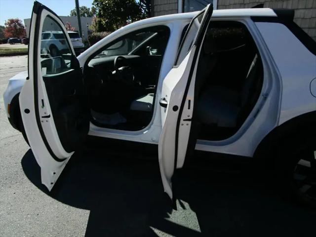 2025 Hyundai Santa Cruz SE