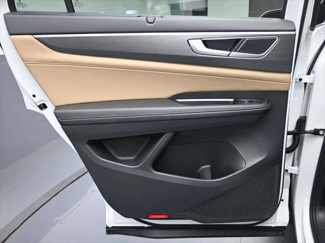 2026 Volkswagen Atlas Cross Sport SE with Technology