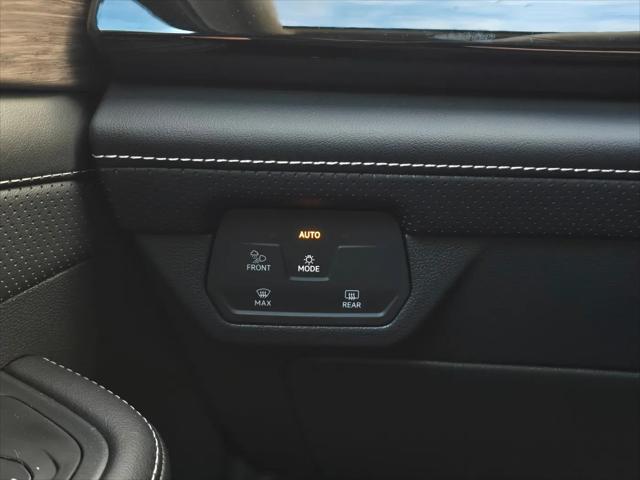 2026 Volkswagen Atlas SEL
