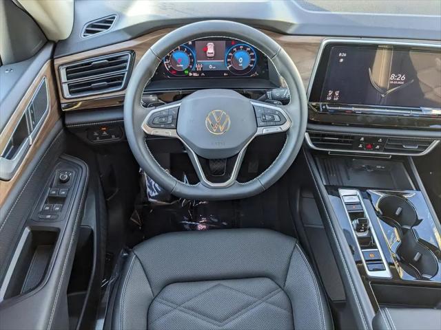 2026 Volkswagen Atlas SE with Technology