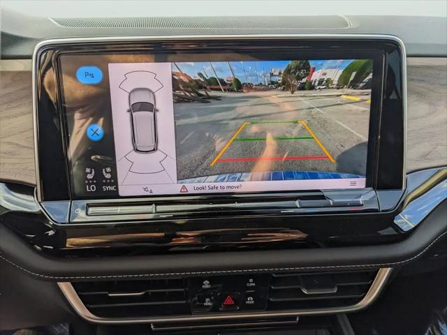 2026 Volkswagen Atlas SE with Technology