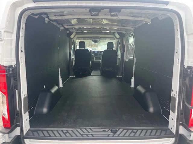 2025 Ford Transit Cargo Van T-150