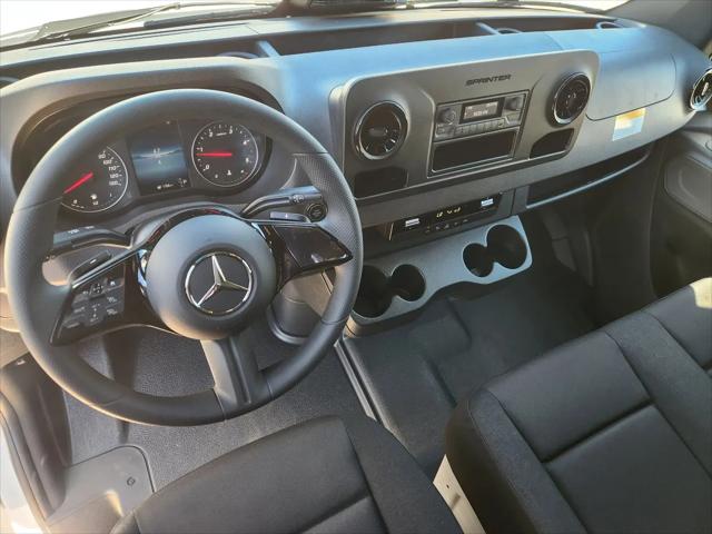 2026 Mercedes-Benz Sprinter 2500 Standard Roof 4-Cyl Diesel