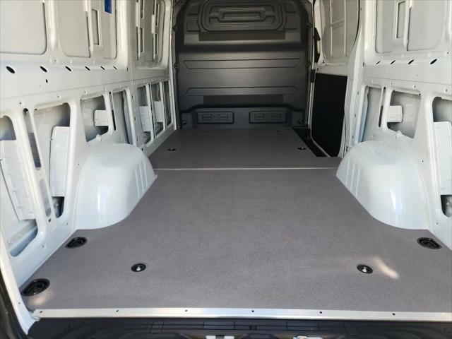 2026 Mercedes-Benz Sprinter 2500 Standard Roof 4-Cyl Diesel