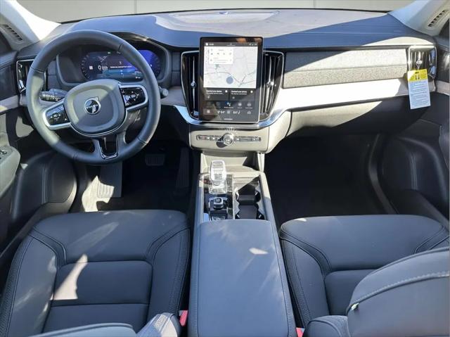 2026 Volvo XC90 Plus, B6 AWD Gas (mild hybrid), Gasoline, Bright, 7 Seats