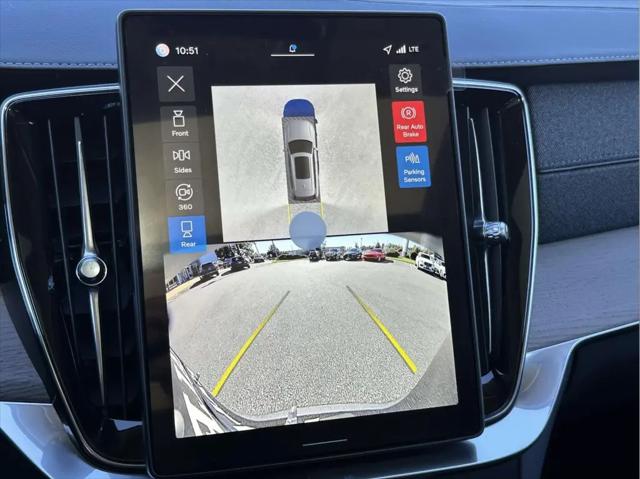 2026 Volvo XC90 Plus, B6 AWD Gas (mild hybrid), Gasoline, Bright, 7 Seats