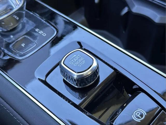 2026 Volvo XC90 Plus, B6 AWD Gas (mild hybrid), Gasoline, Bright, 7 Seats