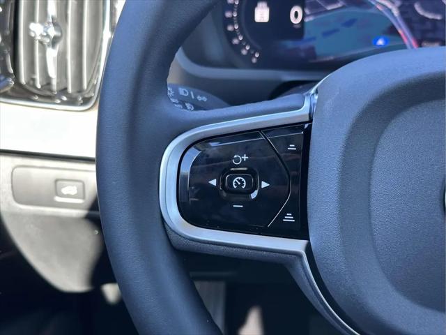 2026 Volvo XC90 Plus, B6 AWD Gas (mild hybrid), Gasoline, Bright, 7 Seats