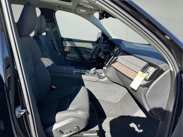 2026 Volvo XC90 Plus, B6 AWD Gas (mild hybrid), Gasoline, Bright, 7 Seats