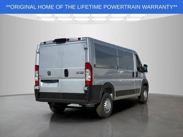 2026 Ram ProMaster Cargo Van Tradesman Low Roof 136" WB w/Pass Seat