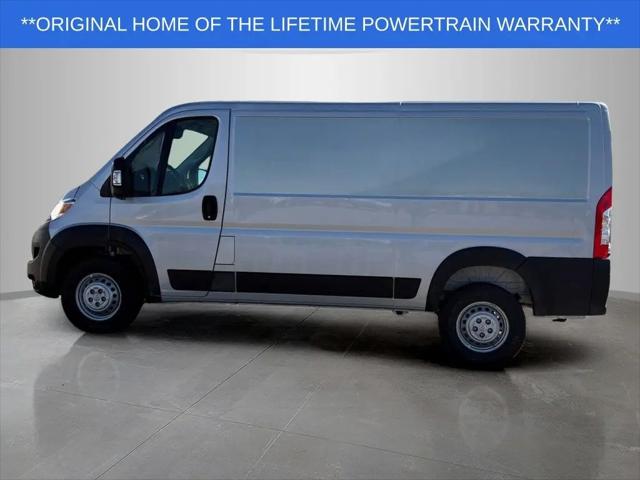 2026 Ram ProMaster Cargo Van Tradesman Low Roof 136" WB w/Pass Seat