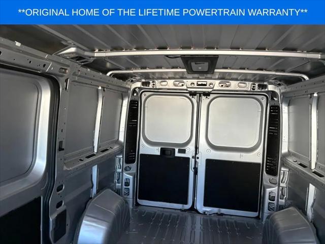 2026 Ram ProMaster Cargo Van Tradesman Low Roof 136" WB w/Pass Seat
