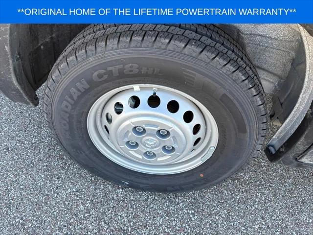 2026 Ram ProMaster Cargo Van Tradesman Low Roof 136" WB w/Pass Seat