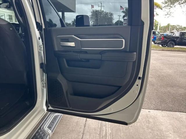 2023 Ram 2500 Big Horn Crew Cab 4x4 6'4" Box