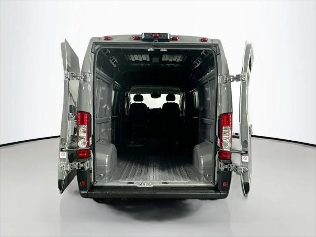 2026 Ram ProMaster 2500 Cargo Van Tradesman High Roof 136" WB w/Pass Seat
