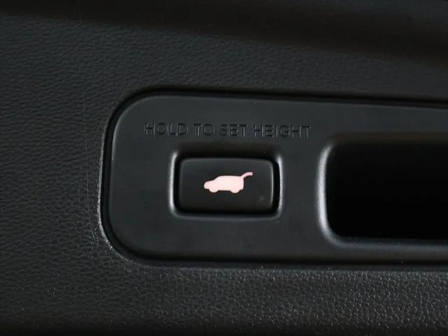 2023 Acura MDX Advance Package