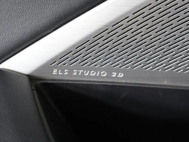 2023 Acura MDX Advance Package