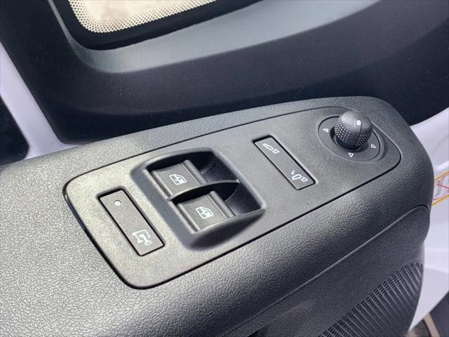 2026 Ram ProMaster Cargo Van SLT High Roof 136" WB