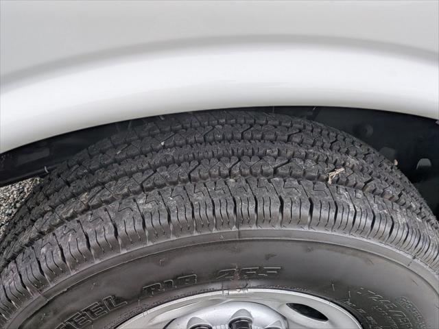 2025 Chevrolet Express Cargo Van RWD 2500 Regular Wheelbase WT
