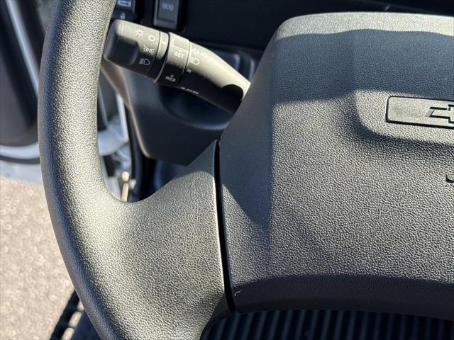 2025 Chevrolet 3500 LCF Gas Unknown