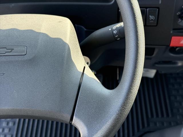 2025 Chevrolet 3500 LCF Gas Unknown