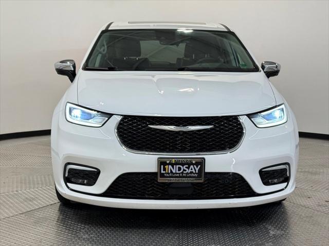 2023 Chrysler Pacifica Hybrid Limited 2023 Chrysler Pacifica Hybrid Limited