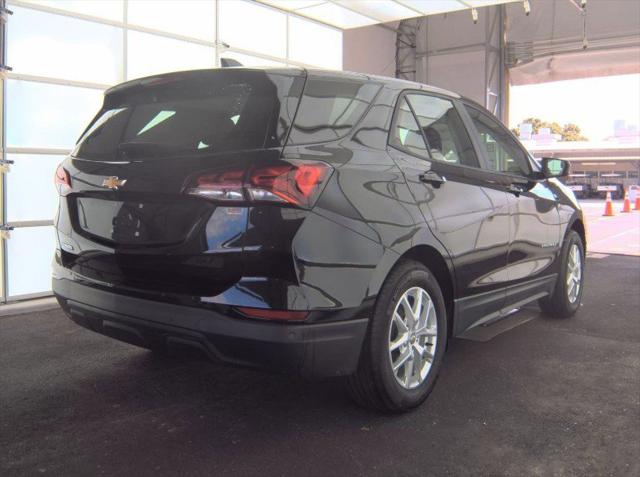 2024 Chevrolet Equinox FWD LS 2024 Chevrolet Equinox FWD LS