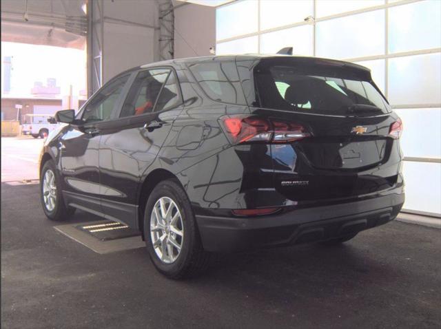2024 Chevrolet Equinox FWD LS 2024 Chevrolet Equinox FWD LS