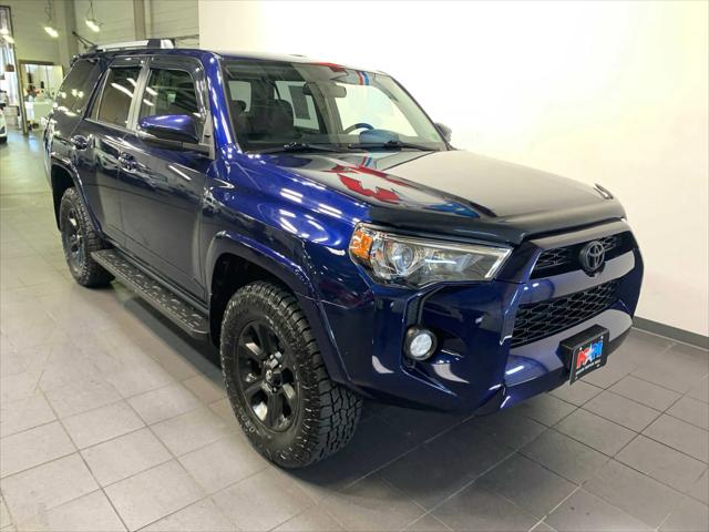 2019 Toyota 4Runner SR5 2019 Toyota 4Runner SR5