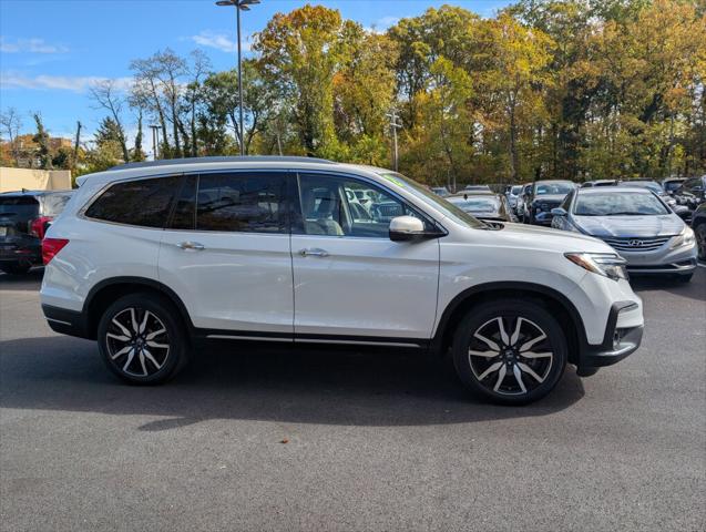 2022 Honda Pilot AWD Touring 8 Passenger