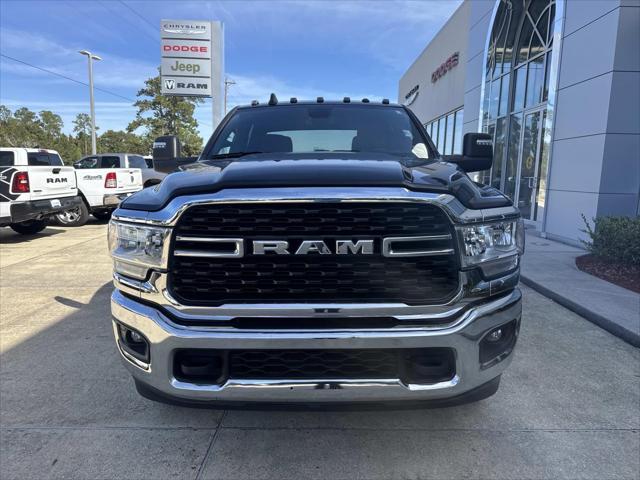 2024 RAM 3500 Big Horn Crew Cab 4x4 8 Box 2024 RAM 3500 Big Horn Crew Cab 4x4 8 Box