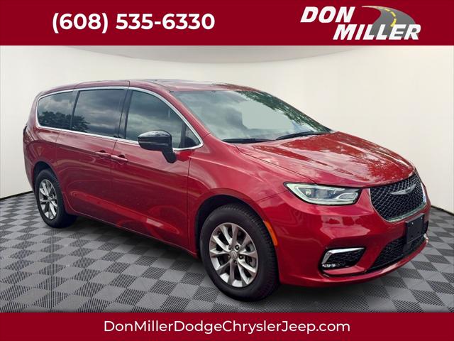 2026 Chrysler Pacifica Select AWD for sale in Madison, WI