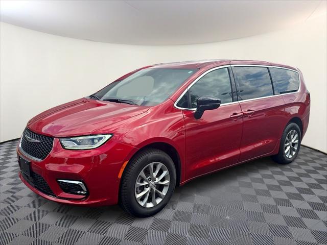 2026 Chrysler Pacifica Select AWD
