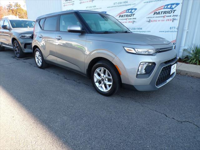 2022 Kia Soul LX 2022 Kia Soul LX