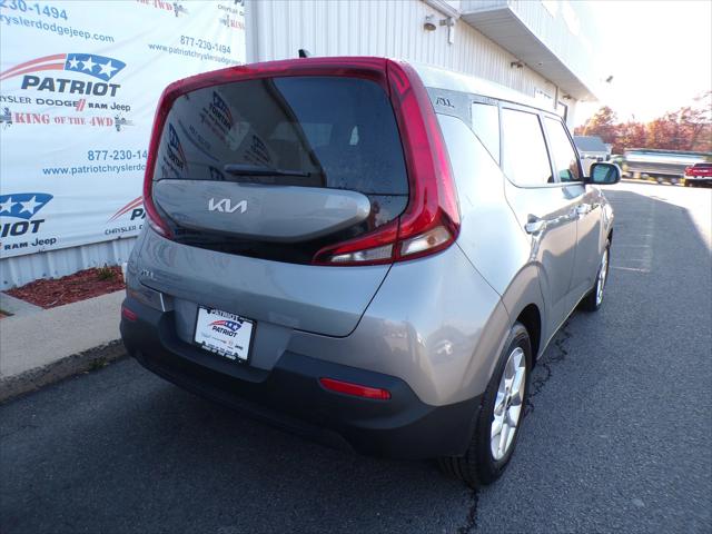 2022 Kia Soul LX 2022 Kia Soul LX