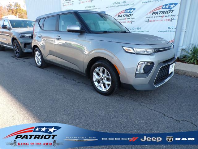 2022 Kia Soul LX 2022 Kia Soul LX