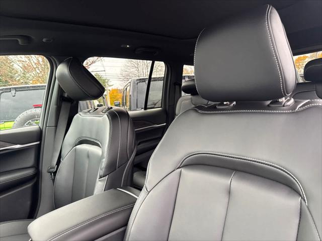 2025 Jeep Grand Cherokee Limited 4x4