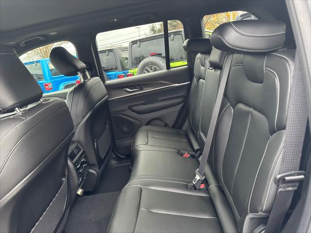 2025 Jeep Grand Cherokee Limited 4x4