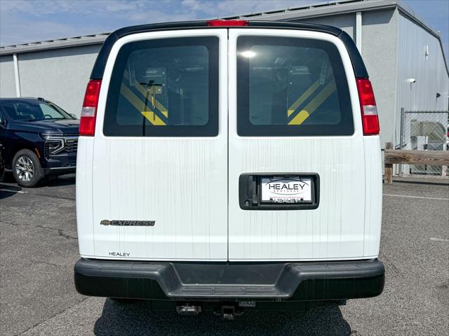 2025 Chevrolet Express Cargo Van RWD 3500 Regular Wheelbase WT