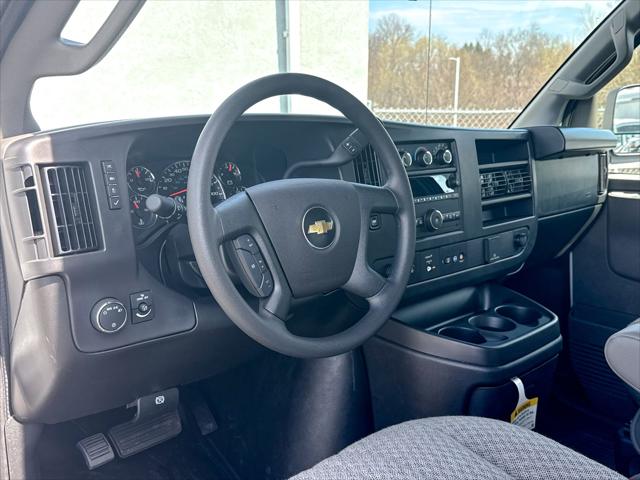 2025 Chevrolet Express Cargo Van RWD 3500 Regular Wheelbase WT