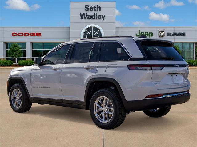 2025 Jeep Grand Cherokee Laredo X 4x4