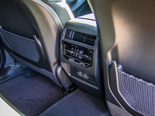 2025 Jeep Grand Cherokee Laredo X 4x4