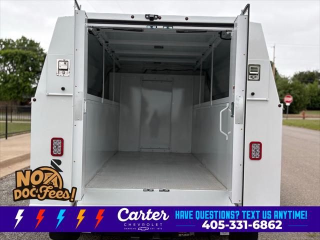 2025 Chevrolet Express Cutaway Work Van