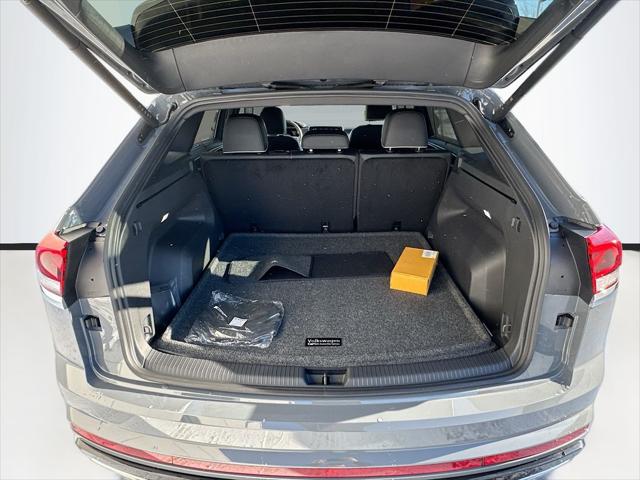 2026 Volkswagen Atlas Cross Sport 2.0T SEL Premium R-Line