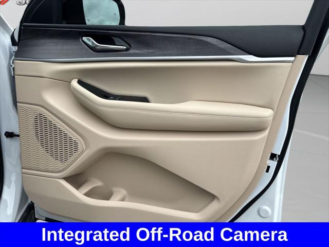 2025 Jeep Grand Cherokee Limited 4x2