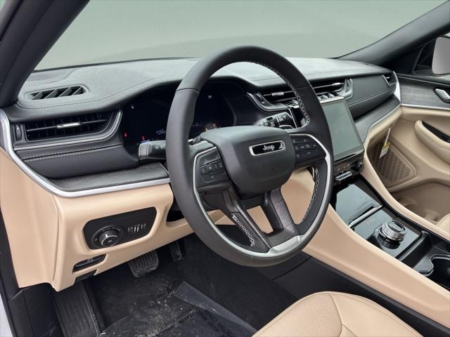 2025 Jeep Grand Cherokee Limited 4x2