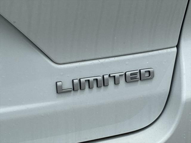 2025 Jeep Grand Cherokee Limited 4x2