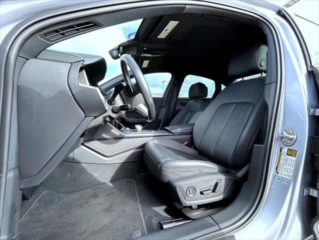 2024 Audi A6 Premium Plus 45 TFSI quattro S tronic