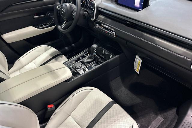 2026 Mazda CX-50 2.5 S Premium