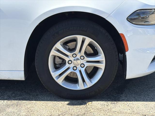 2022 Dodge Charger SXT RWD